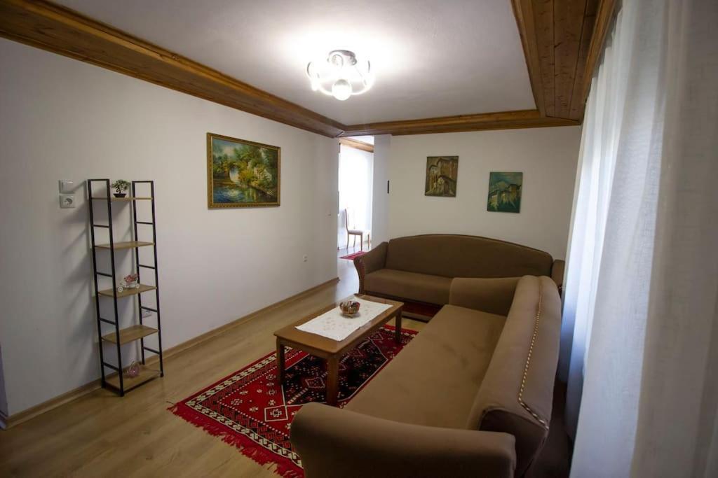 Emblematic House 3 Apartment Gjirokaster Exterior photo