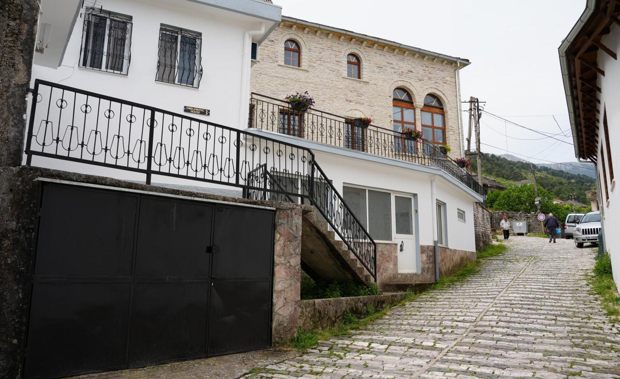 Emblematic House 3 Apartment Gjirokaster Exterior photo